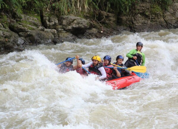 Rafting Experience at The General's River